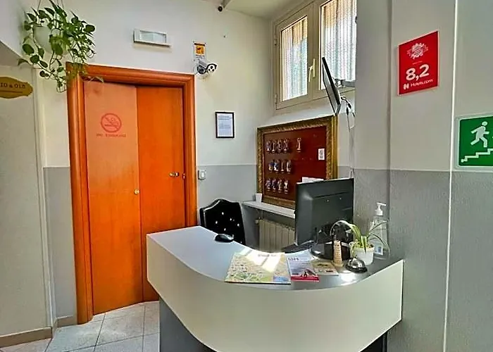 Pisa Hotel *