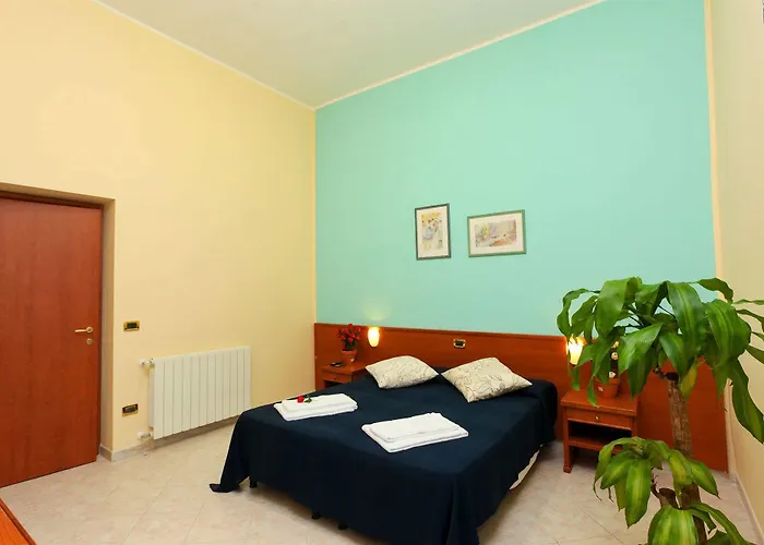 Pisa Hotel *